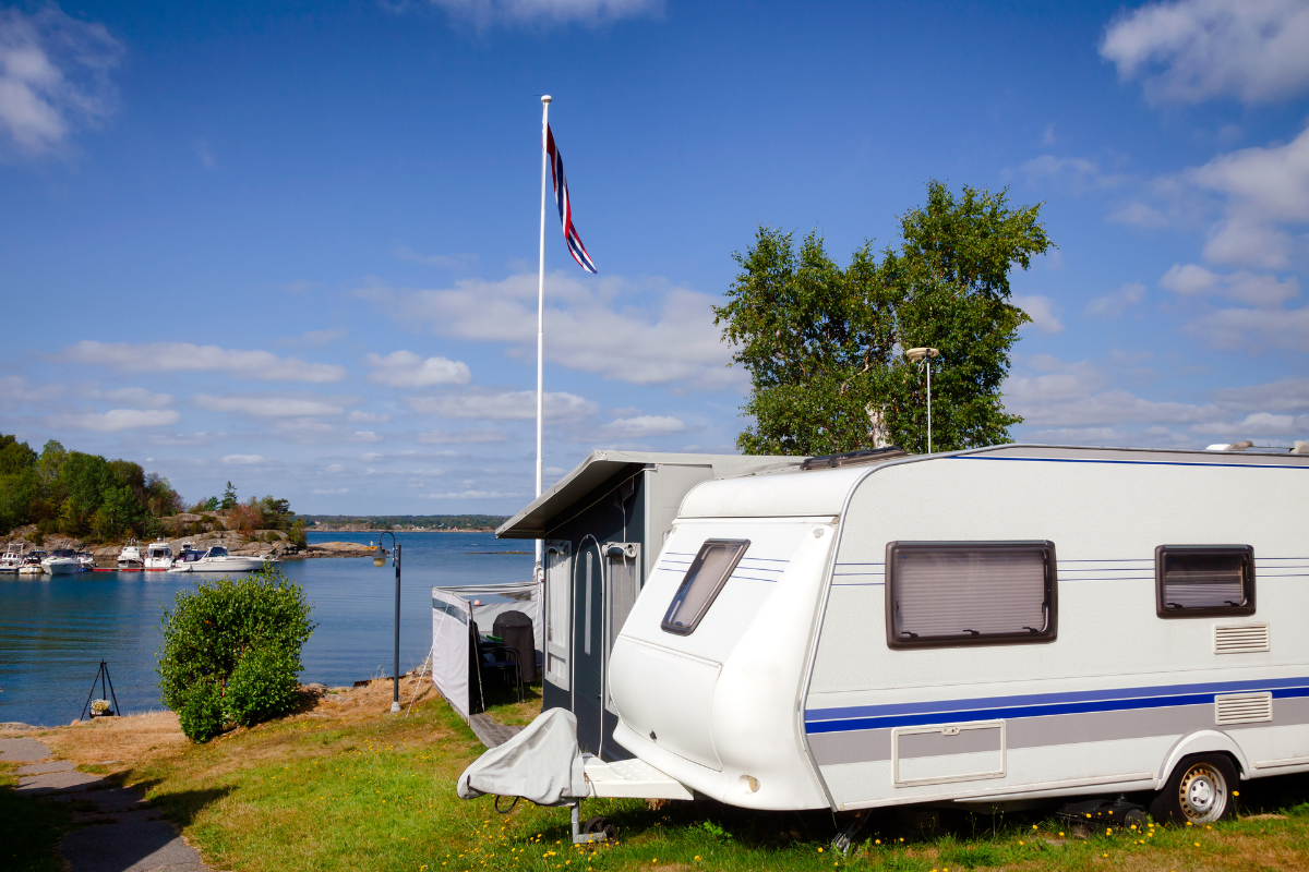 Top Seaside Caravan Parks for Summer Family Escapes