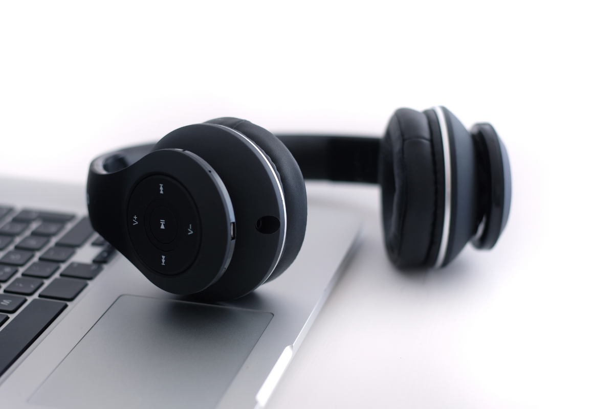 Bring Bluetooth Headphones for Relaxing Travel Journeys